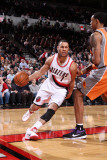 Phoenix Suns v Portland Trail Blazers: Channing Frye and Brandon Roy Photographic Print by Sam Forencich