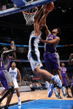 Phoenix Suns v Orlando Magic: Josh Childress and Ryan Anderson Lámina fotográfica por Andrew Bernstein