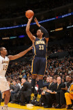 Indiana Pacers v Los Angeles Lakers: Danny Granger Photographie par Noah Graham