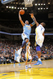 Denver Nuggets v Golden State Warriors: Carmelo Anthony Photographic Print by Rocky Widner