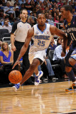 Memphis Grizzlies v Orlando Magic: Chris Duhon Photographic Print by Fernando Medina