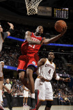 Philadelphia 76ers v Cleveland Cavaliers: Thaddeus Young and Antawn Jamison Photographic Print by David Liam Kyle
