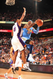 Denver Nuggets v Phoenix Suns: Carmelo Anthony and Channing Frye Photographic Print by Barry Gossage