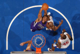 Sacramento Kings v Los Angeles Clippers: Carl Landry Photographic Print by Noah Graham