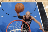 Miami Heat v Orlando Magic: Zydrunas Ilgauskas Lámina fotográfica por Fernando Medina