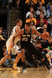 San Antonio Spurs v Golden State Warriors: Tim Duncan and David Lee Photographic Print by Jed Jacobsohn