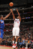 New York Knicks v Los Angeles Clippers: Willie Warren and Amar'e Stoudemire Photographic Print by Noah Graham