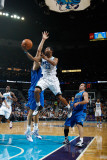 Dallas Mavericks v New Orleans Hornets: Willie Green and Dirk Nowitzki Photographic Print by Chris Graythen
