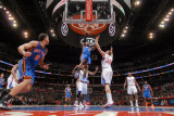 New York Knicks v Los Angeles Clippers: Amar'e Stoudemire and Blake Griffin Photographic Print by Noah Graham