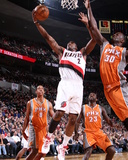 Phoenix Suns v Portland Trail Blazers: Earl Barron and Wesley Matthews Photographic Print by Sam Forencich
