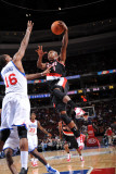 Portland Trail Blazers v Philadelphia 76ers: Armon Johnson and Marreese Speights Photographie par Jesse D. Garrabrant