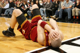 Cleveland Cavaliers v Miami Heat: Anthony Parker Fotografisk tryk af Issac Baldizon Cleveland Cavaliers v Miami Heat: Anthony Parker Fotografisk tryk af Issac Baldizon