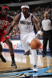 New Jersey Nets v Dallas Mavericks: Jason Terry and Anthony Morrow Photographic Print by Glenn James