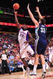 Memphis Grizzlies v Phoenix Suns: Jason Richardson and Marc Gasol Photographic Print by P.A. Molumby