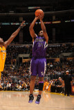 Sacramento Kings v Los Angeles Lakers: Carl Landry and Lamar Odom Photographic Print by Noah Graham