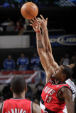 Portland Trail Blazers v Dallas Mavericks: Marcus Camby and Tyson Chandler Photographic Print by Glenn James