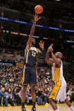 Indiana Pacers v Los Angeles Lakers: Roy Hibbert and Lamar Odom Photographic Print by Noah Graham