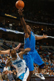 Dallas Mavericks v New Orleans Hornets: Brendan Haywood and Willie Green Photographic Print by Chris Graythen