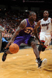 Phoenix Suns v Miami Heat: Jason Richardson and Dwyane Wade Lámina fotográfica por Andrew Bernstein