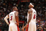 Charlotte Bobcats v Miami Heat: LeBron James and Dwyane Wade Photographic Print by Victor Baldizon