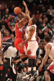 Los Angeles Clippers v Chicago Bulls: Derrick Rose and Baron Davis Fotografisk trykk av Randy Belice