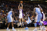 Denver Nuggets v Phoenix Suns: Goran Dragic Photographic Print by Christian Petersen