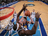 Golden State Warriors v Dallas Mavericks: David Lee and Brendan Haywood Photographic Print by Glenn James