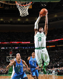 Oklahoma City Thunder v Boston Celtics: Rajon Rondo Photographic Print by Brian Babineau