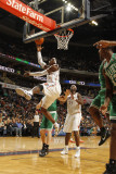 Boston Celtics v Charlotte Bobcats: Gerald Wallace Photographie par Kent Smith