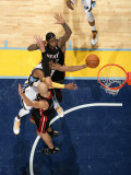 Miami Heat v Memphis Grizzlies: Mike Conley, Zydrunas Ilgauskas and LeBron James Photographic Print by Joe Murphy