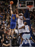 Golden State Warriors v Dallas Mavericks: David Lee and Brendan Haywood Photographic Print by Danny Bollinger