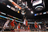 Portland Trail Blazers v Phoenix Suns: Channing Frye and Brandon Roy Photographic Print by Christian 