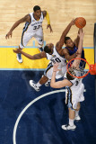Detroit Pistons v Memphis Grizzlies: Greg Monroe, Darrell Arthur and Marc Gasol Photographic Print by Joe Murphy