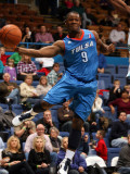Tulsa 66ers v Sioux Falls Skyforce: Tweety Carter Photographic Print by Dave Eggen