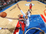 New Jersey Nets v Philadelphia 76ers: Devin Harris and Tony Battie Photographic Print by Jesse D. Garrabrant