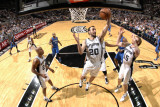 Orlando Magic v San Antonio Spurs: Manu Ginobili Photographie par D. Clarke Evans