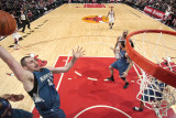 Minnesota Timberwolves v Chicago Bulls: Kevin Love Photographic Print by Ray Amati