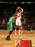 Boston Celtics v Toronto Raptors: Sonny Weems and Paul Pierce Photographic Print by Ron Turenne