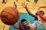 Tulsa 66ers v Sioux Falls Skyforce: Byron Mullens and Raymond Sykes Photographie par Dave Eggen