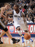 Utah Jazz v Dallas Mavericks: DeShawn Stevenson and Andrei Kirilenko Photographic Print by Glenn James