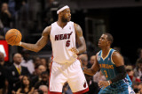New Orleans Hornets v Miami Heat: LeBron James and Chris Paul Photographic Print by Mike 