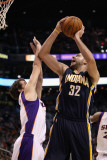 Indiana Pacers v Phoenix Suns: Josh McRoberts and Goran Dragic Photographic Print by Christian Petersen