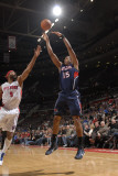 Atlanta Hawks v Detroit Pistons: Al Horford and Chris Wilcox Photographic Print by Allen Einstein