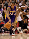 Los Angeles Lakers v Los Angeles Clippers: Shannon Brown and Baron Davis Photographic Print by Stephen Dunn