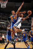 Golden State Warriors v Memphis Grizzlies: Xavier Henry and Andris Biedrins Photographic Print by Joe Murphy