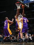 Los Angeles Lakers v Washington Wizards: Trevor Booker, Matt Barnes and Luke Walton Photographie par Ned Dishman