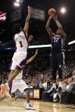 Memphis Grizzlies v Phoenix Suns: Rudy Gay and Josh Childress Photographic Print by Christian 