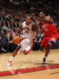 Philadelphia 76ers v Toronto Raptors: Sonny Weems and Thaddeus Young Photographic Print by Ron Turenne