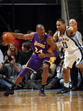 Los Angeles Lakers v Memphis Grizzlies: Kobe Bryant and Xavier Henry Photographic Print by Joe Murphy