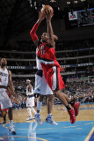 Portland Trail Blazers v Dallas Mavericks: LaMarcus Aldridge and Tyson Chandler Photographic Print by Glenn James